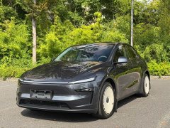 Tesla Model Y Rear-Wheel Drive - ფოტო 1
