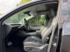Tesla Model Y Rear-Wheel Drive - ფოტო 6