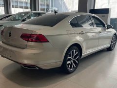 Volkswagen Magotan 2020 330TSI DSG Advance - ფოტო 9