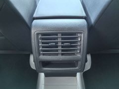 Volkswagen Golf 2024 280TSI DSG Pro 50th Anniversary Legend Edition - ფოტო 12
