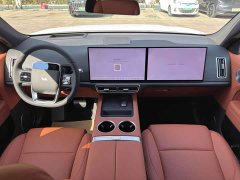 Li Auto L6 2025 Max Smart Refresh Edition - ფოტო 4
