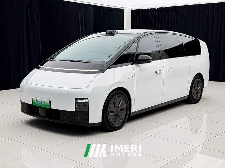 Li Auto Li Xiang MEGA 2024 Ultra - ავტომობილი ჩინეთიდან