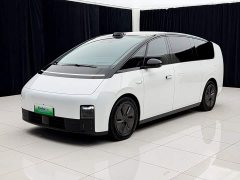 Li Auto Li Xiang MEGA 2024 Ultra - ფოტო 1