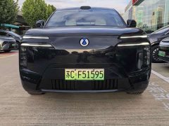 Denza BYD Denza N8L Flagship - ფოტო 2