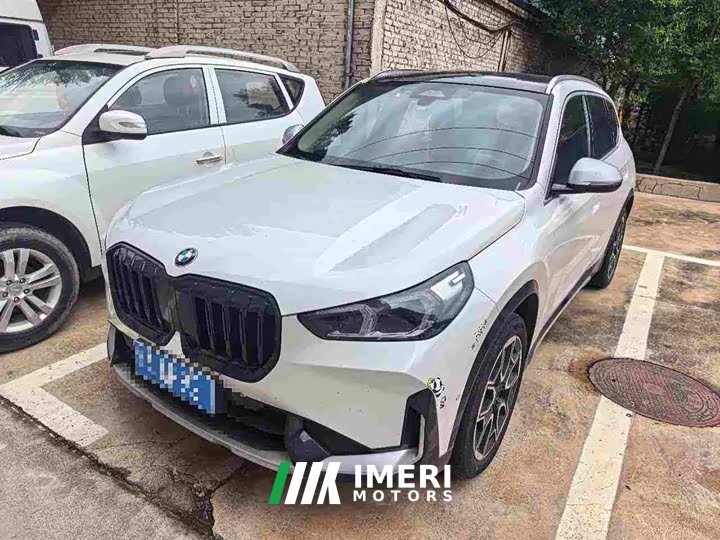BMW X1 xDrive25Li X Design Package