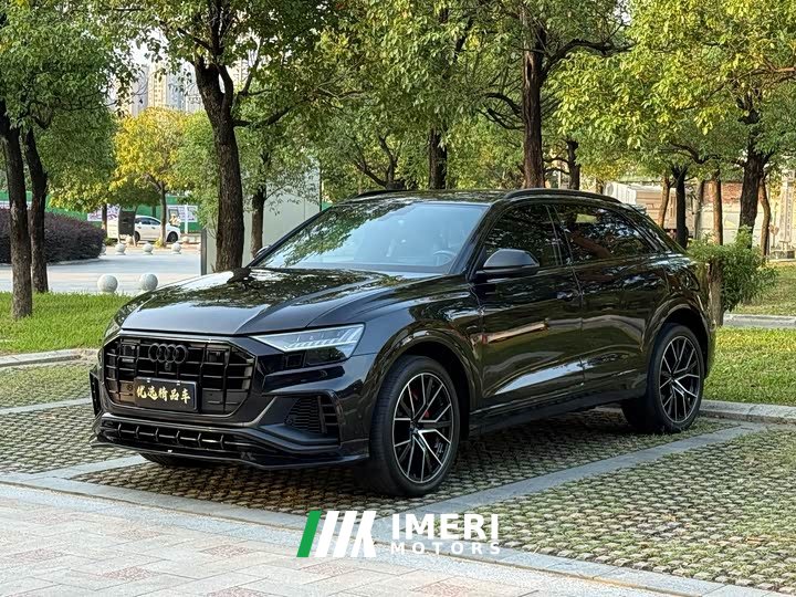 Audi Q8 55 TFSI Dynamic Luxury - ავტომობილი ჩინეთიდან