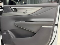 Buick GL8 Luzun Respect Edition - ფოტო 9