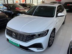 Volkswagen Passat Plug-in Hybrid 2022 430PHEV Hybrid Luxury Edition - ფოტო 1