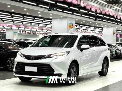 2026 Toyota Sienna 2.5L Hybrid FWD Comfort