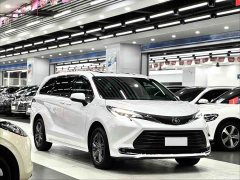Toyota Sienna 2.5L Hybrid FWD Comfort - ფოტო 3