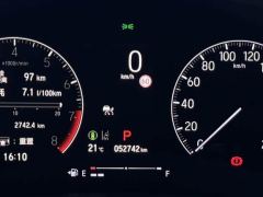 Honda Vezel 1.5L CVT Pioneer Edition - photo 15