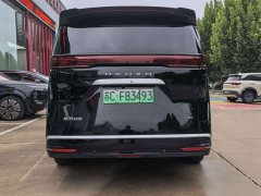 Denza BYD Denza D9 DM-i 1050 Premium - ფოტო 4