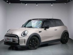 BMW MINI 2023 Facelift 1.5T COOPER Artist - ფოტო 1