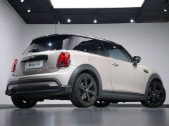 BMW MINI 2023 Facelift 1.5T COOPER Artist - ფოტო 6
