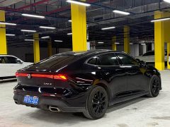 Changan UNI-V 1.5T Premium - ფოტო 4