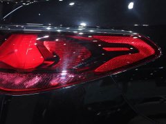 Mercedes-Benz E-Class E 300 L Luxury - ფოტო 19