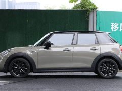 BMW MINI 2020 2.0T COOPER S Classic 5-Door - ფოტო 10