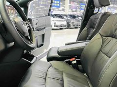 Honda Elysion 2.0L e:HEV Elite - photo 7