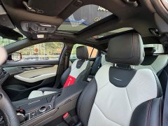 Cadillac CT5 28T Track Performance Edition with Peak Track Package - ფოტო 11