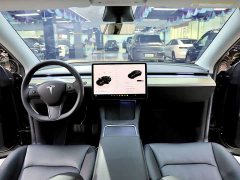 Tesla Model Y 2022 Facelift Rear-Wheel Drive - ფოტო 13