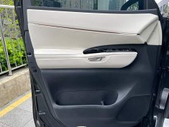 Lexus LM 2023 500h Six-Seat Premium Edition - ფოტო 10