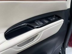 Lexus LM 2023 500h Six-Seat Premium Edition - ფოტო 11