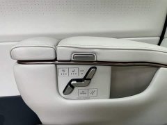 Lexus LM 2023 500h Six-Seat Premium Edition - ფოტო 18