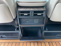 Lexus LM 2023 500h Six-Seat Premium Edition - ფოტო 20