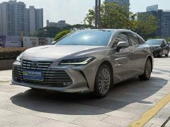 Toyota Avalon Hybrid 2.0L Luxury - ფოტო 1