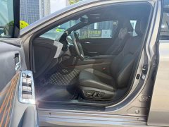 Toyota Avalon Hybrid 2.0L Luxury - ფოტო 6