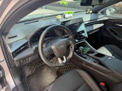 Toyota Avalon Hybrid 2.0L Luxury - ფოტო 8