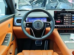 AITO Wenjie M7 2026 Extended Range Pro AWD 5-Seater - ფოტო 10