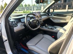 Geely Boyue L Fourth Generation 1.5TD DCT Jinxiu - ფოტო 8
