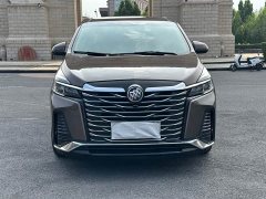 Buick GL8 Land Business Class Comfort Edition - ფოტო 2