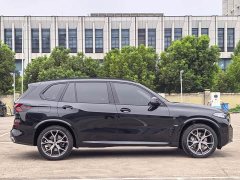 BMW X5 2023 xDrive 30Li M Sport Premium Package - ფოტო 3