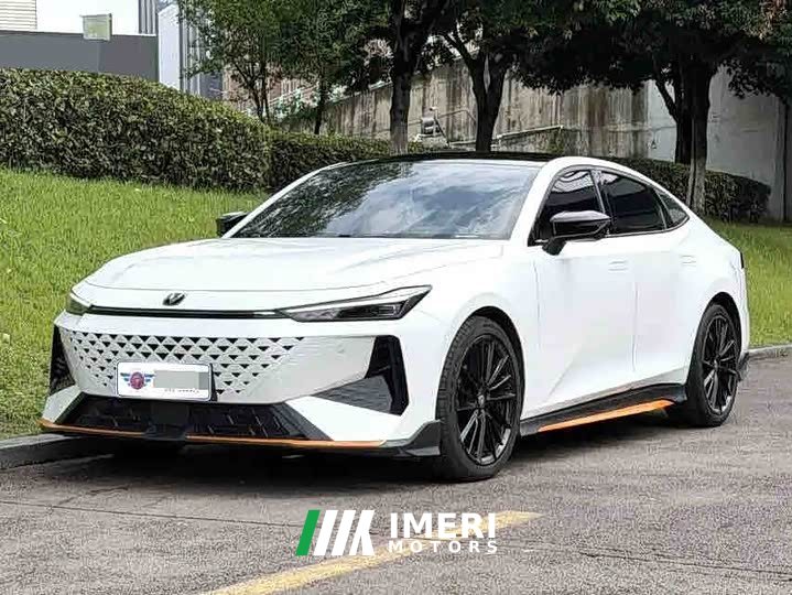 Changan UNI-V Third Generation 1.5T 500Bar Luxury Sport Edition