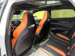 Changan UNI-V Third Generation 1.5T 500Bar Luxury Sport Edition - ფოტო 6