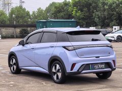 BYD Dolphin 420km Fashion Edition - ფოტო 4