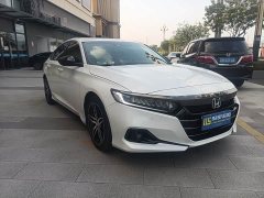 Honda Accord 260TURBO Phantom Night Premium Edition - ფოტო 3