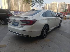 Honda Accord 260TURBO Phantom Night Premium Edition - ფოტო 6