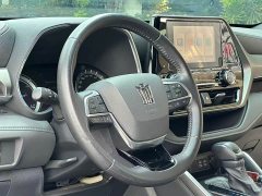 Toyota Crown Land Cruiser Crown Venza 2.5L HEV AWD Luxury - ფოტო 10