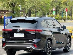 Toyota Crown Land Cruiser Crown Venza 2.5L HEV AWD Luxury - ფოტო 15