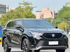 Toyota Crown Land Cruiser Crown Venza 2.5L HEV AWD Luxury - ფოტო 3