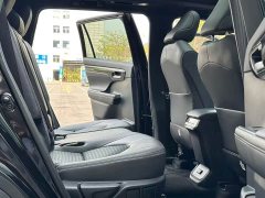 Toyota Crown Land Cruiser Crown Venza 2.5L HEV AWD Luxury - ფოტო 9