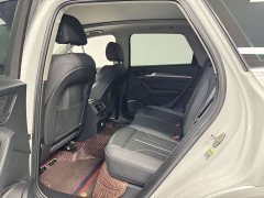 Audi Q5L 45T Luxury Dynamic - ფოტო 17