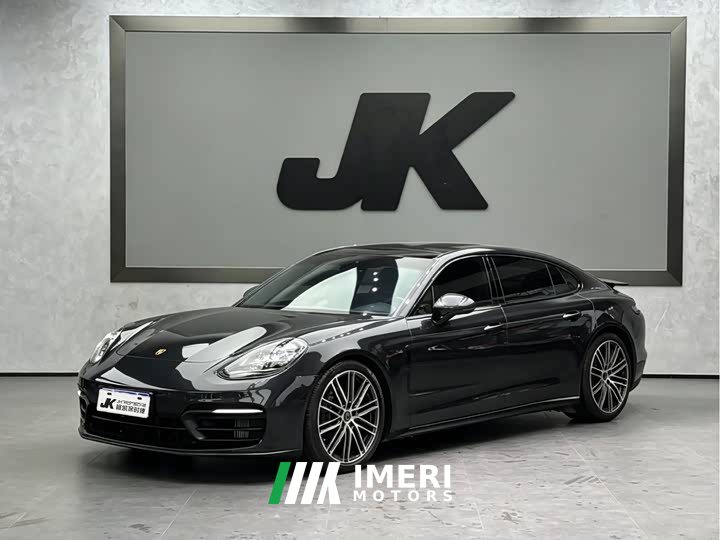 Porsche Panamera 4 Executive Extended Wheelbase 2.9T