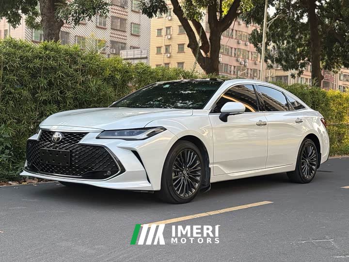 Toyota Avalon 2.5L Touring Premium Edition - ავტომობილი ჩინეთიდან
