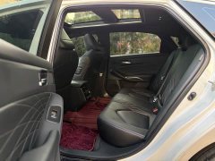 Toyota Avalon 2.5L Touring Premium Edition - ფოტო 9