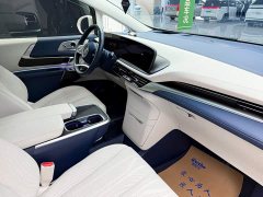 Toyota 2.0T Six-Seat Yun Shi Edition - ფოტო 16