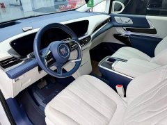 Toyota 2.0T Six-Seat Yun Shi Edition - ფოტო 5